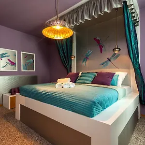 Lovely - Truhlarska Апартаменты